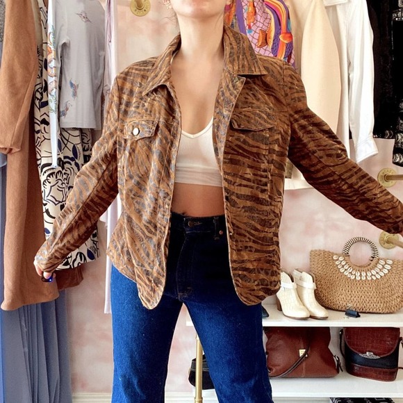 Vintage Bamboo Traders Petite Animal Print Top - Picture 2 of 7